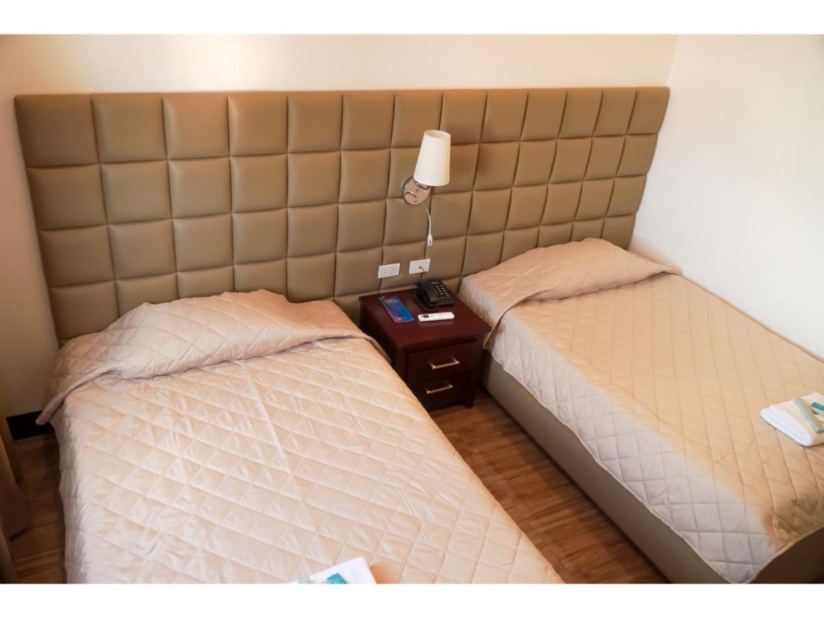קואזון סיטי M28 Hotel And Apartments מראה חיצוני תמונה